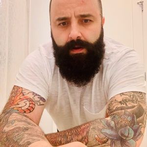 Meet your Posher, Christian